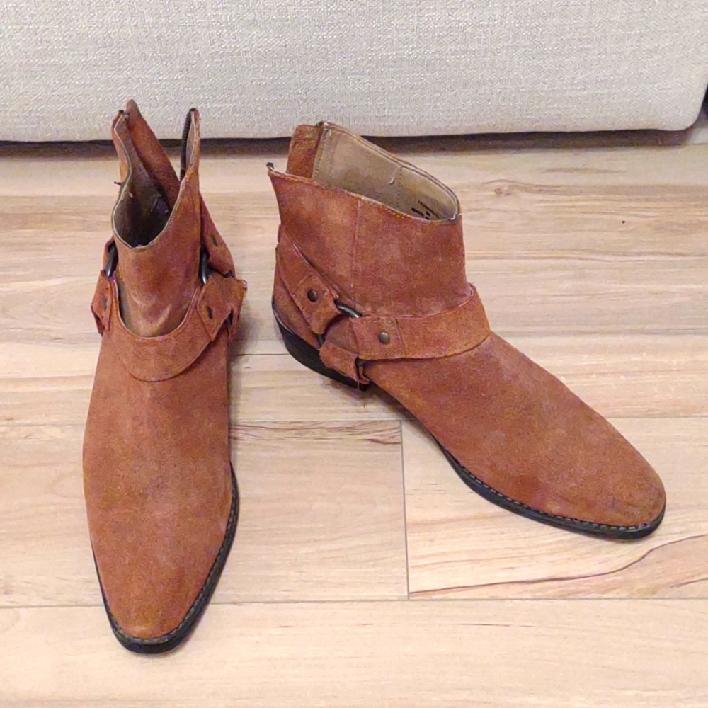 ASOS Chelsea tan boots